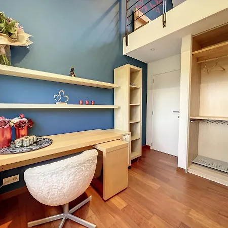 Duplex Salon-bureau & Chambre En Mezzanine * Opprebais